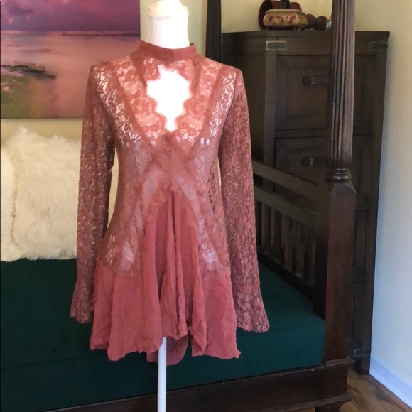 Free people top - Picture 1 of 4